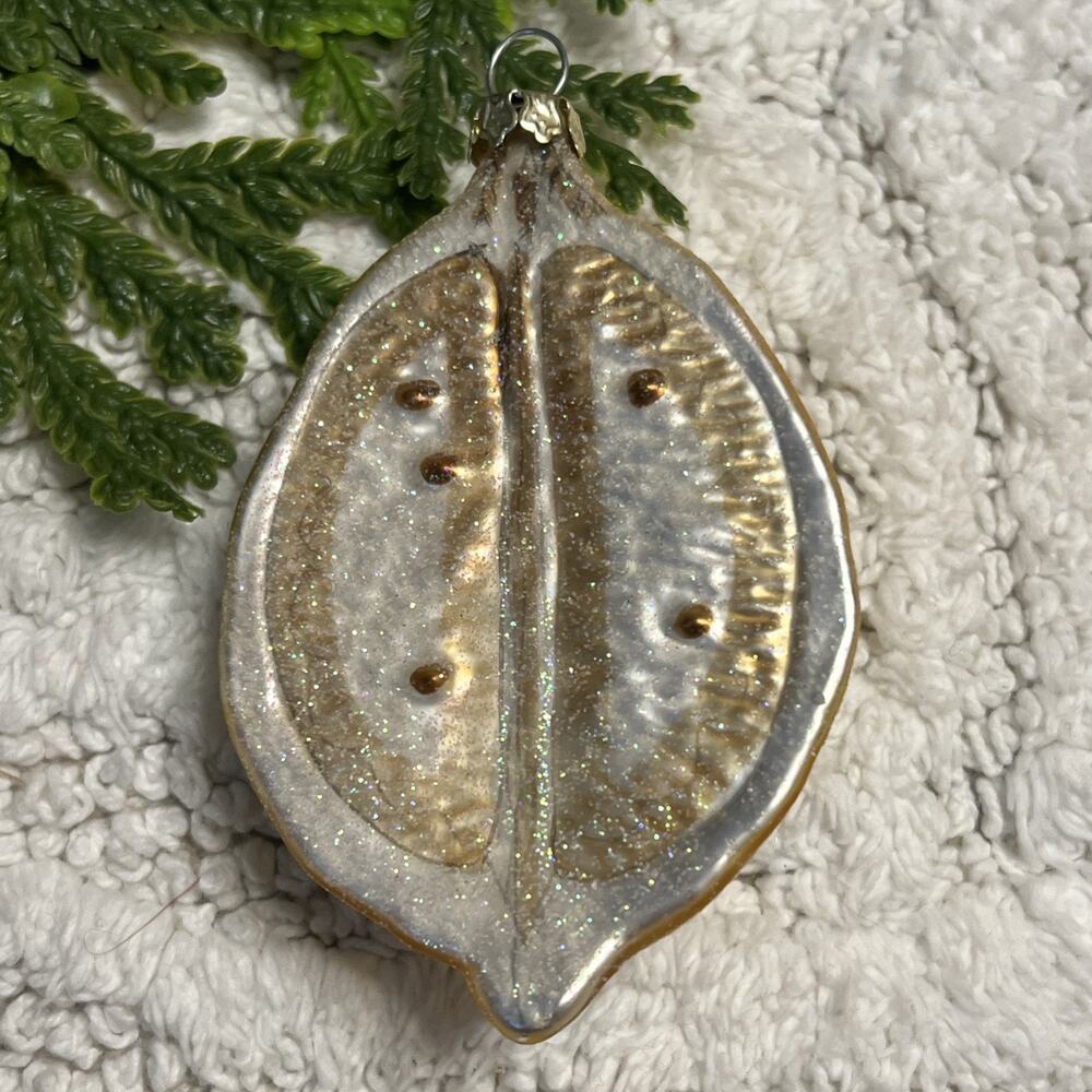 Vintage Set of 2 Lemon & Strawberry Glass Glitter Half Fruit Ornaments - Picture 2 of 13